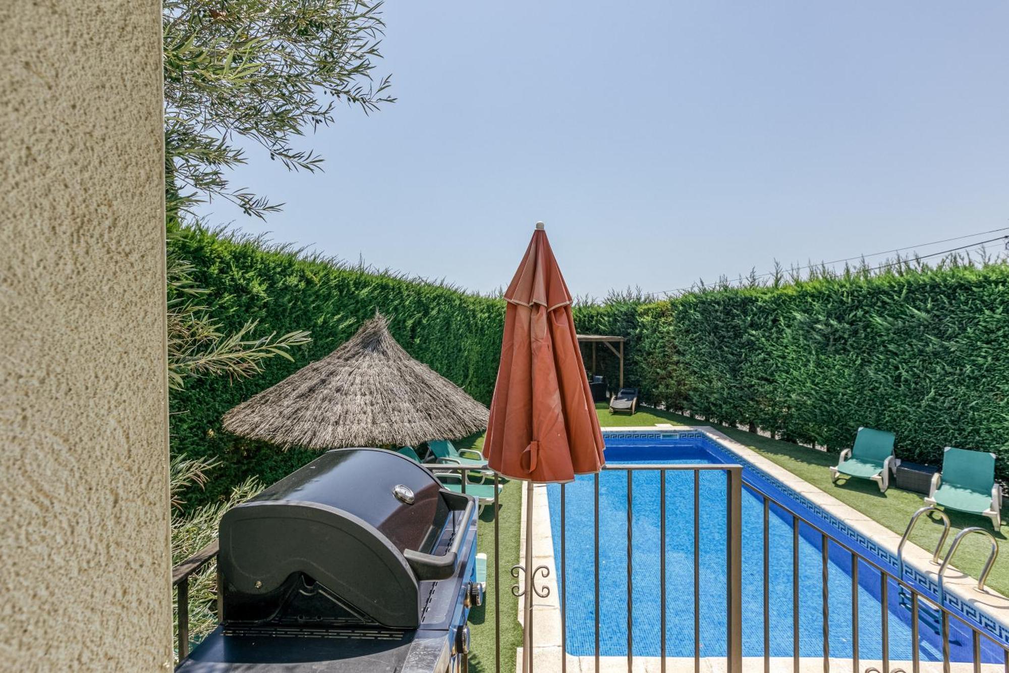 Fantastic Family Villa L'Estartit Extérieur photo